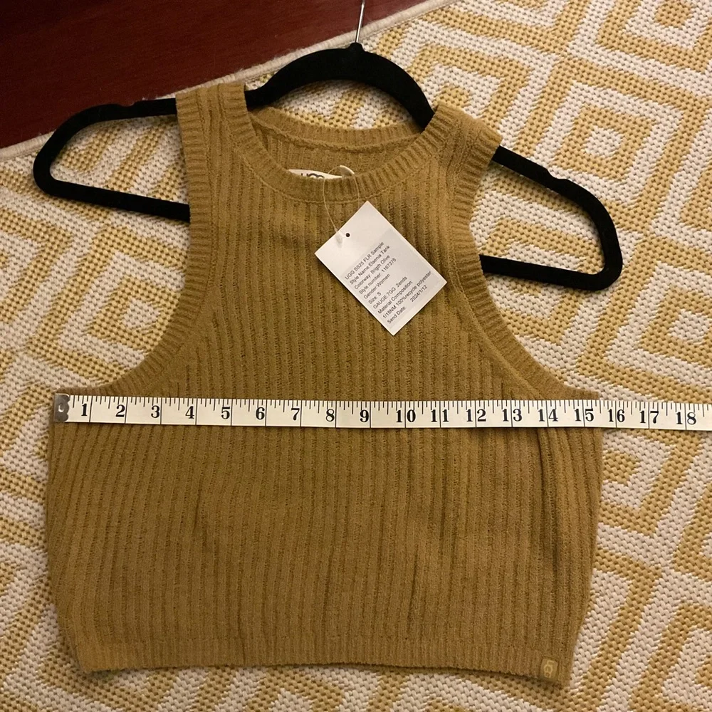 NWT UGG Elaenia Ribbed Crop Tank Top Bright Olive Green/Tan Small S Cozy Soft